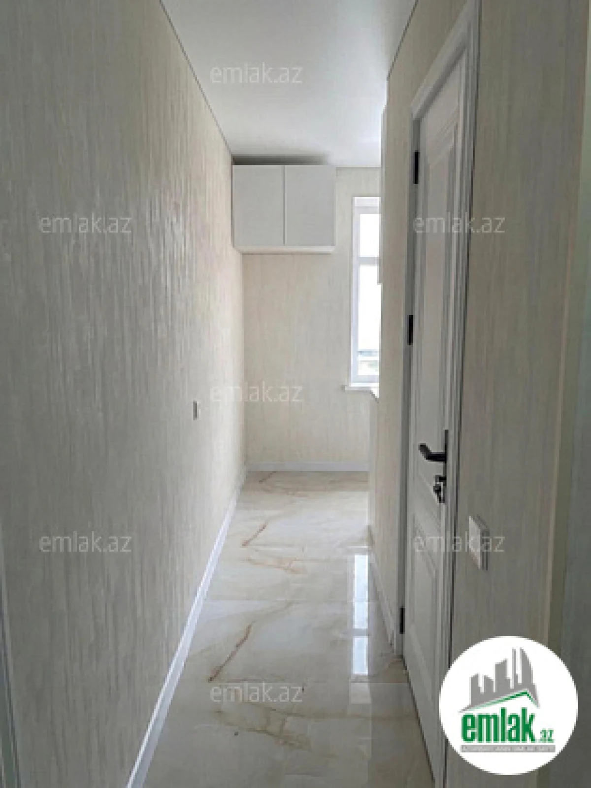 Satılır 2 otaqlı köhnə tikili 50 m²