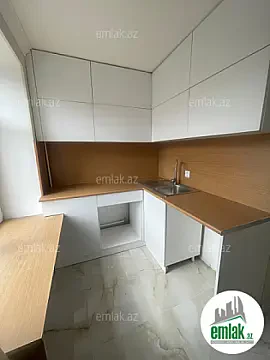Satılır 2 otaqlı köhnə tikili 50 m²