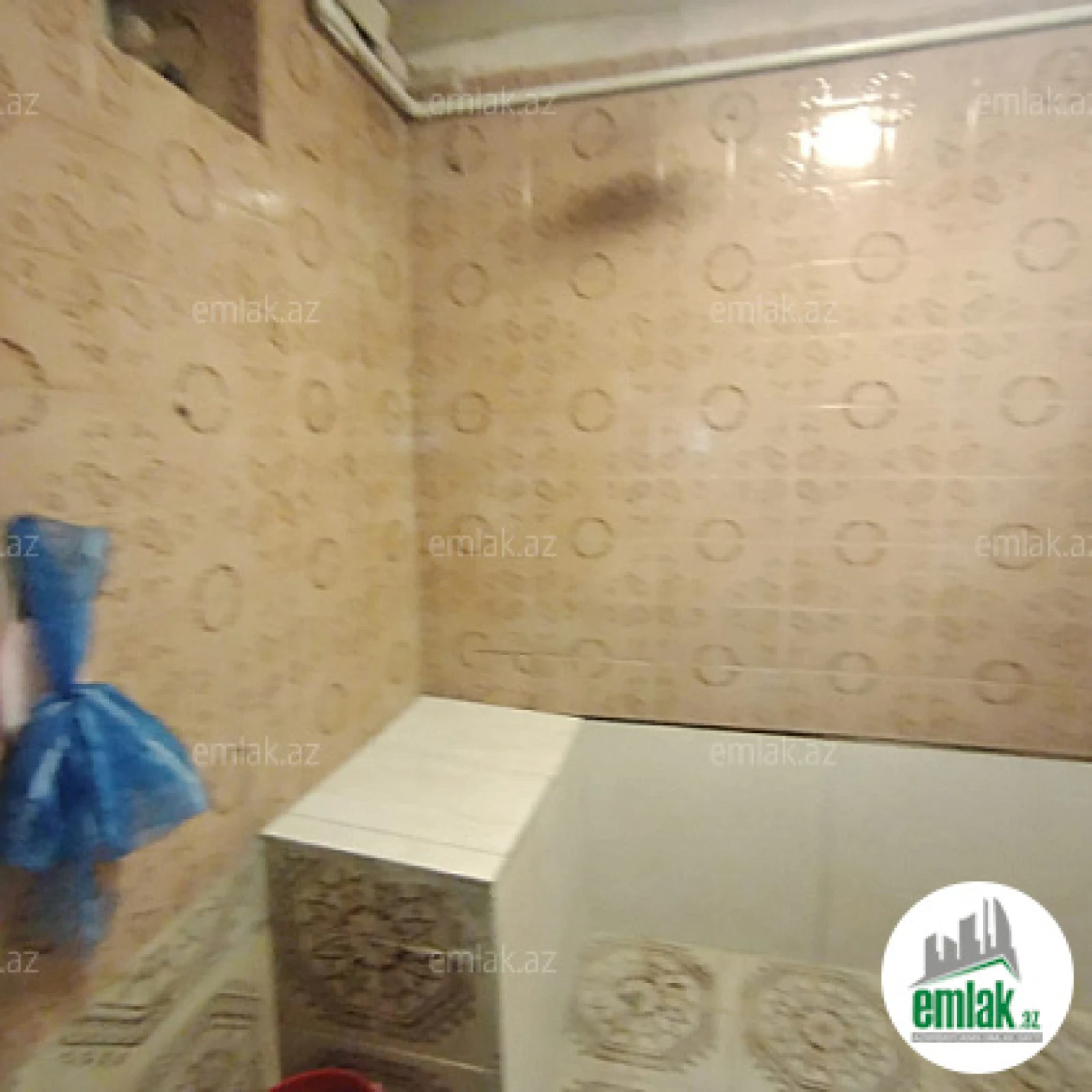Satılır 3 otaqlı köhnə tikili 85 m²