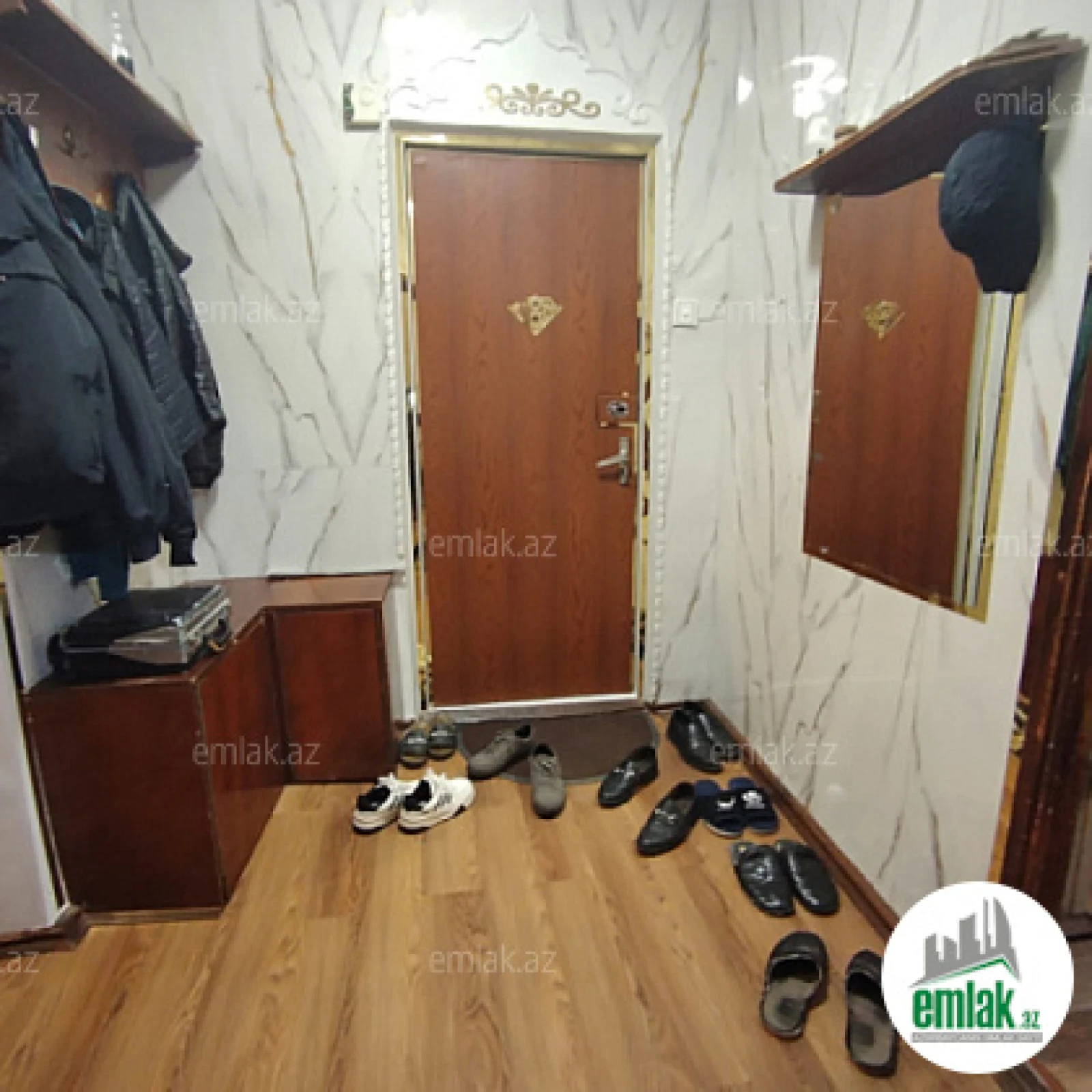 Satılır 3 otaqlı köhnə tikili 85 m²
