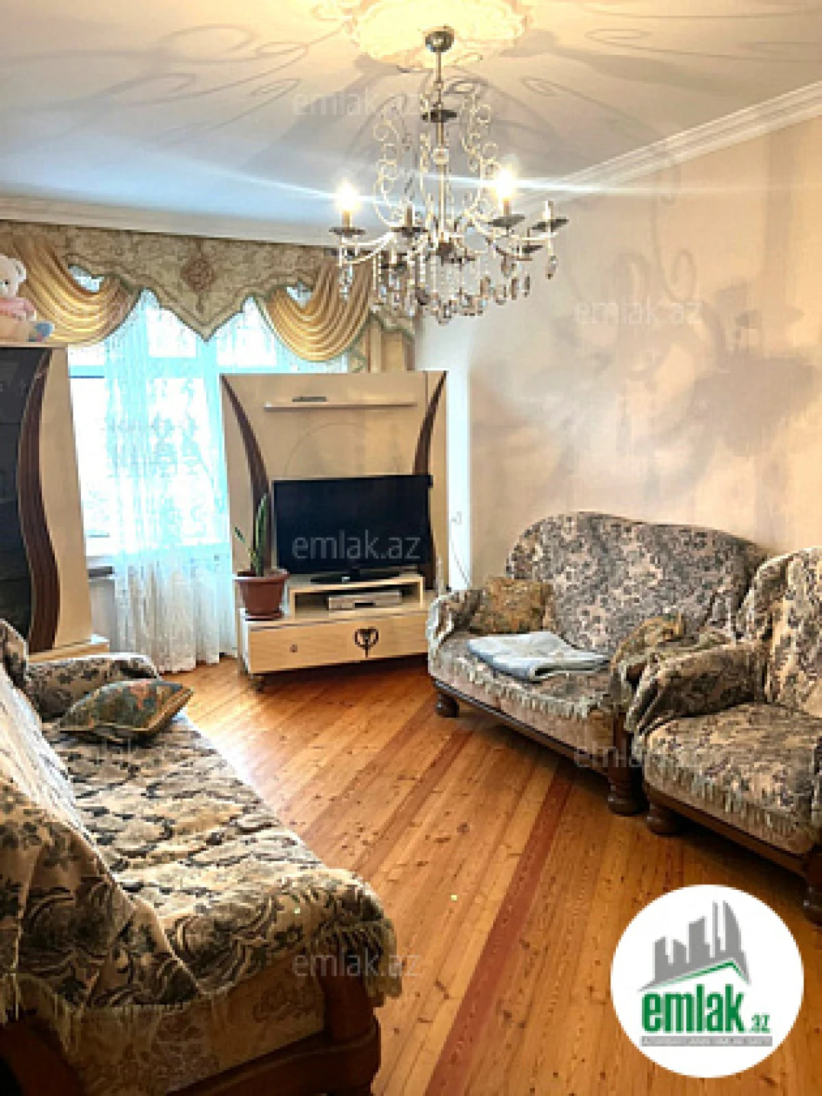 Satılır 3 otaqlı köhnə tikili 85 m²