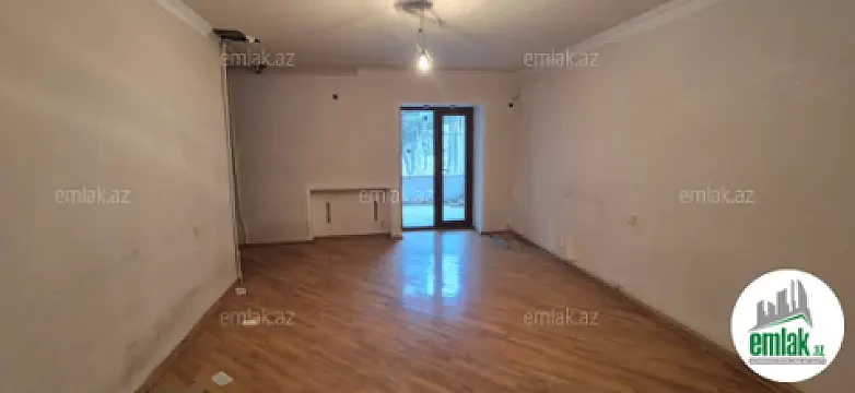 Satılır 3 otaqlı köhnə tikili 80 m² — Bakı 3 otaq 80.00 m²