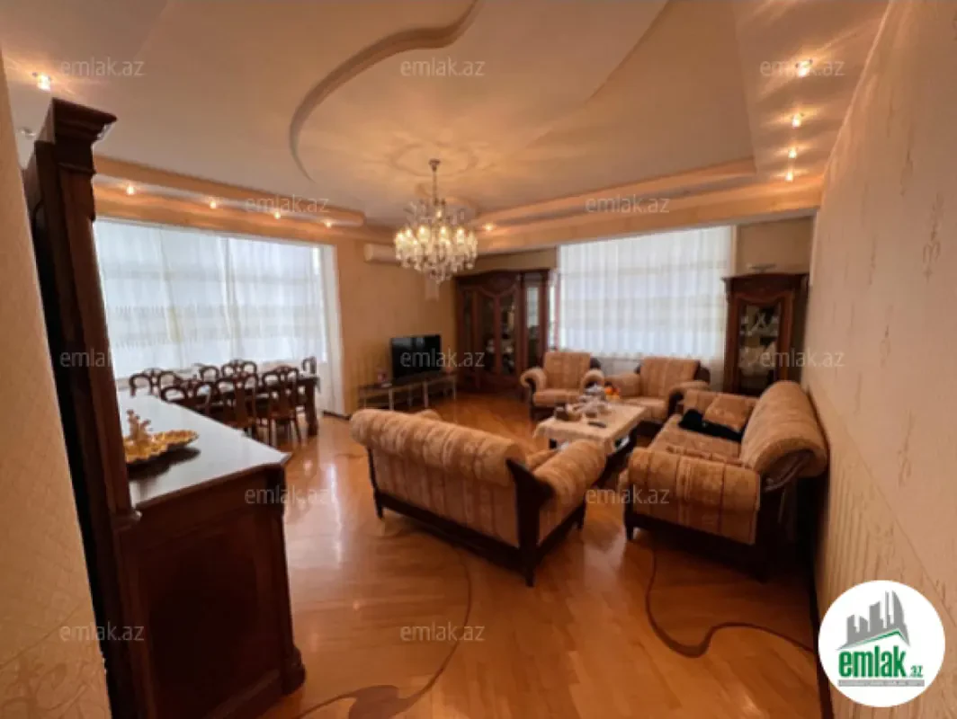 Satılır 4 otaqlı yeni tikili 192 m²