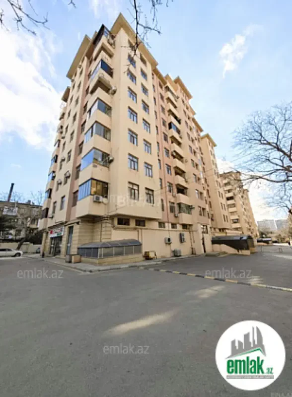 Satılır 3 otaqlı yeni tikili 110 m²