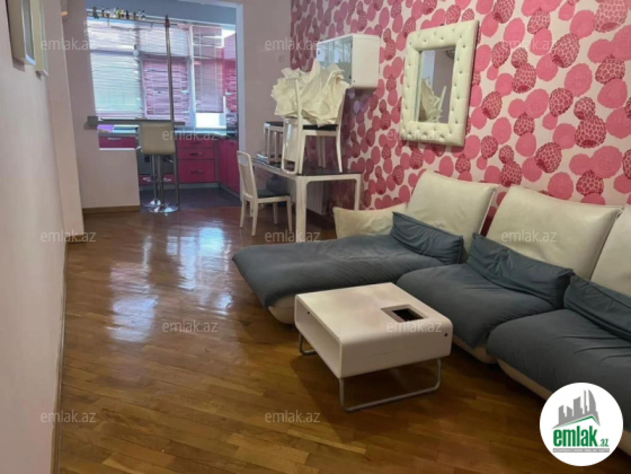 Satılır 2 otaqlı yeni tikili 65 m²