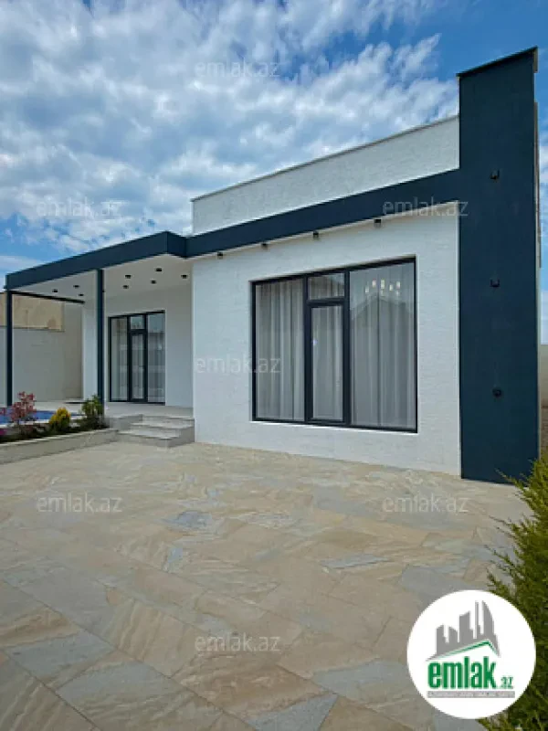 Satılır 4 otaqlı mənzil 130 m²