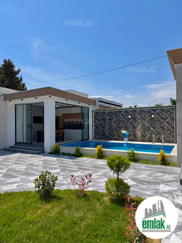 Satılır 4 otaqlı mənzil 150 m²