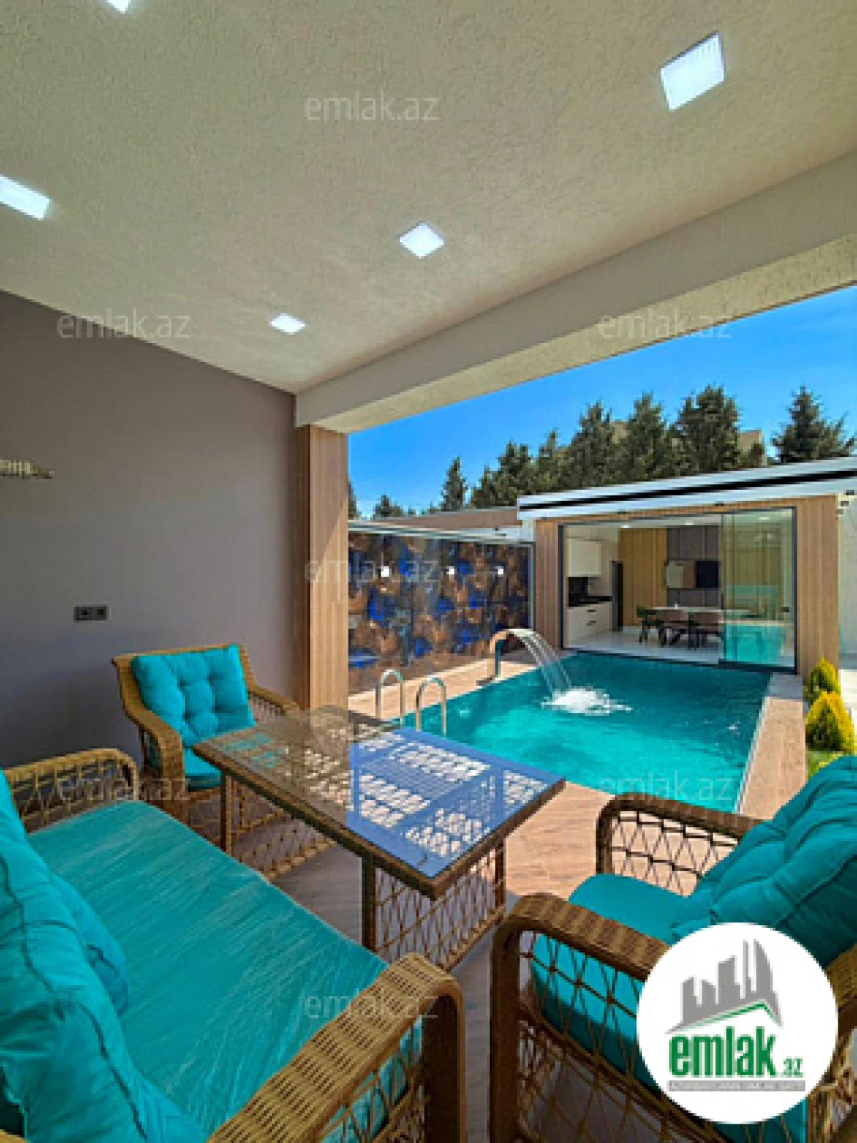 Satılır 4 otaqlı mənzil 175 m²