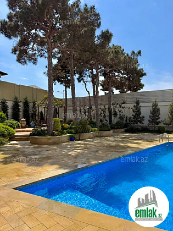 Satılır 5 otaqlı mənzil 420 m²