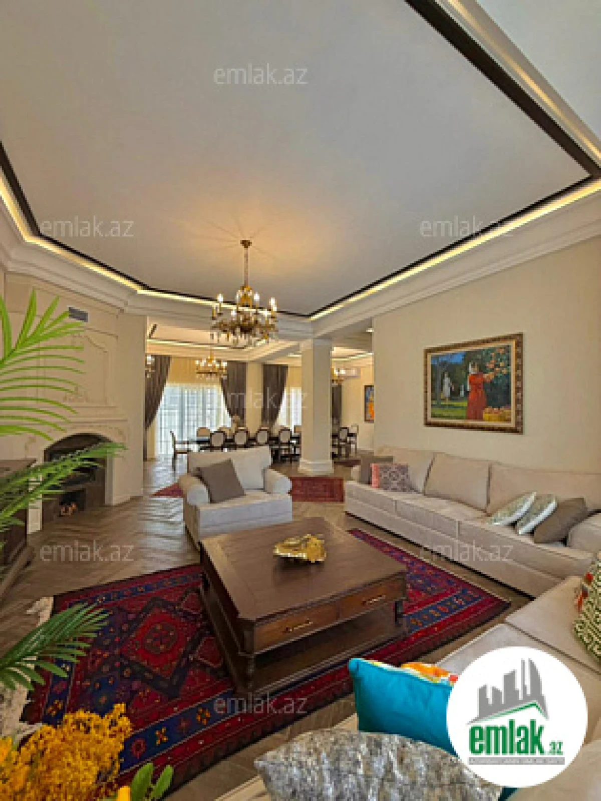 Satılır 5 otaqlı mənzil 420 m²