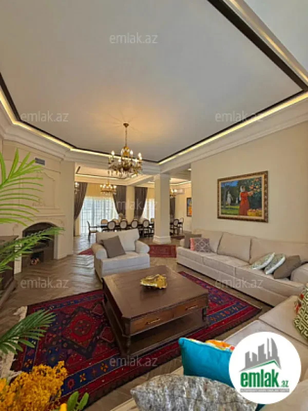 Satılır 5 otaqlı mənzil 420 m²