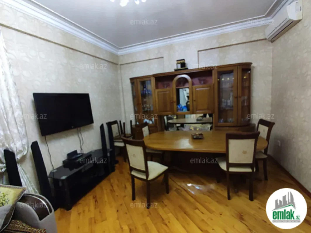 Satılır 3 otaqlı yeni tikili 140 m²