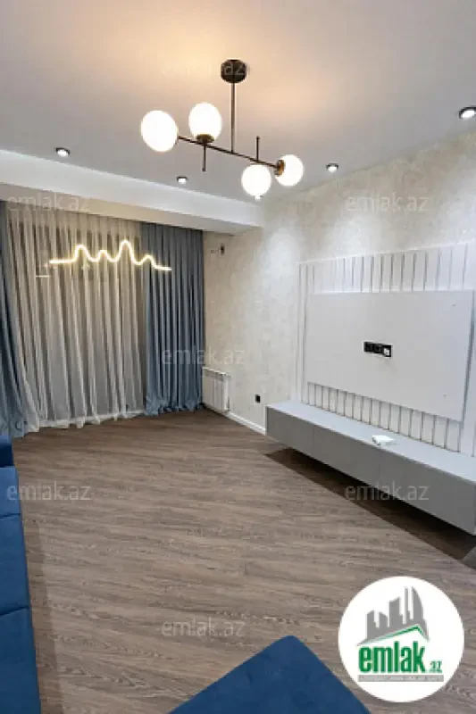 Satılır 3 otaqlı yeni tikili 75 m²