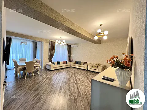 Satılır 4 otaqlı yeni tikili 220 m² — Bakı 4 otaq 220.00 m²