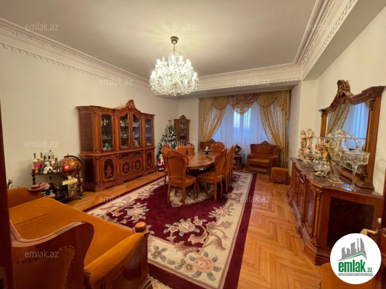 Satılır 4 otaqlı yeni tikili 160 m² — Bakı 4 otaq 160.00 m²