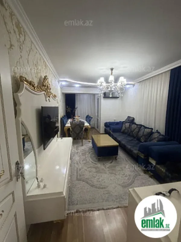 Satılır 3 otaqlı köhnə tikili 75 m²
