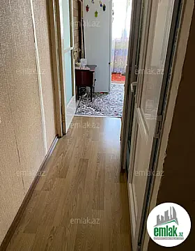 Satılır 2 otaqlı köhnə tikili 65 m² — Bakı 2 otaq 65.00 m²