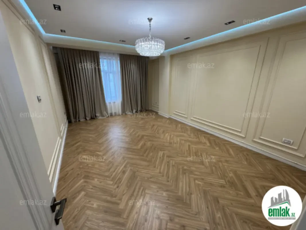 Satılır 2 otaqlı yeni tikili 80 m²