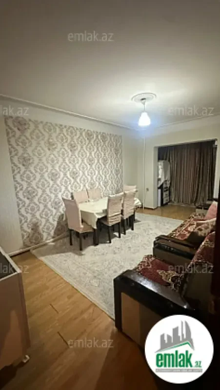 Satılır 3 otaqlı köhnə tikili 70 m²