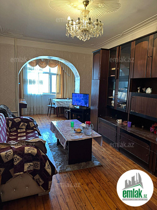 Satılır 3 otaqlı köhnə tikili 60 m² — Bakı 3 otaq 60.00 m²