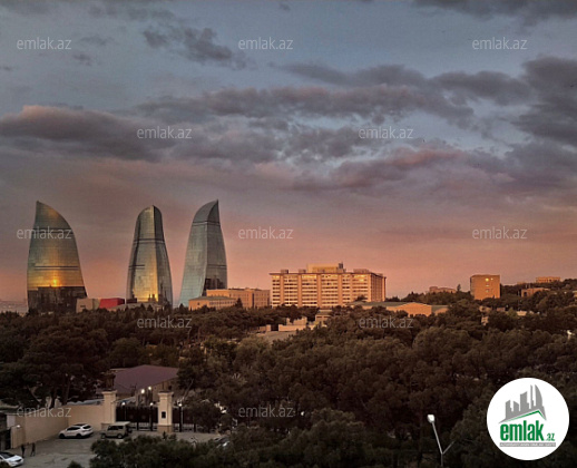 Satılır 2 otaqlı köhnə tikili 65 m² — Bakı 2 otaq 65.00 m²