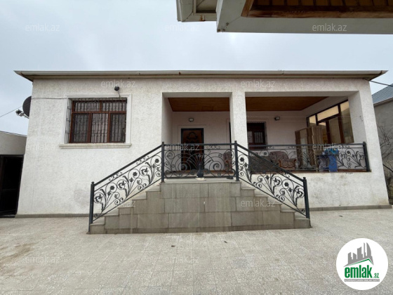 Satılır 5 otaqlı həyət evi 130 m² — Bakı 5 otaq 130.00 m²