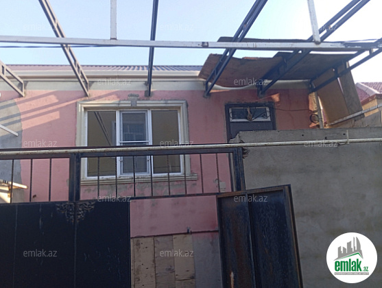 Satılır 3 otaqlı həyət evi 1 m² — Bakı 3 otaq 1.00 m²