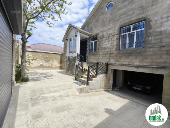 Satılır 4 otaqlı həyət evi 130 m² — Bakı 4 otaq 130.00 m²
