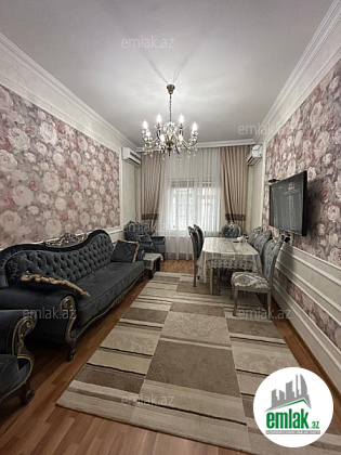 Satılır 3 otaqlı köhnə tikili 70 m² — Bakı 3 otaq 70.00 m²