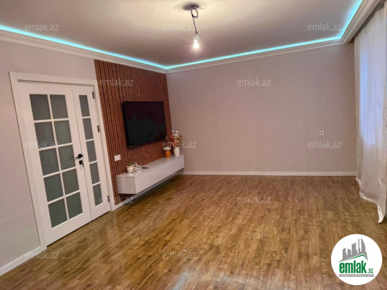 Satılır 5 otaqlı köhnə tikili 125 m² — Bakı 5 otaq 125.00 m²
