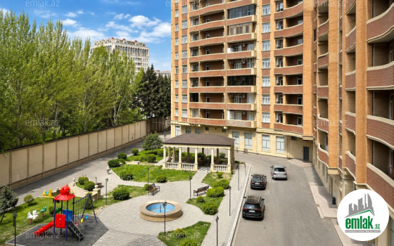 Satılır 3 otaqlı yeni tikili 135 m² — Bakı 3 otaq 135.00 m²