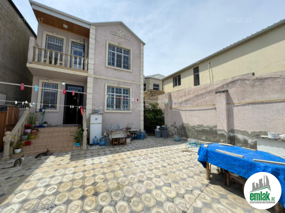 Satılır 4 otaqlı həyət evi 130 m² — Bakı 4 otaq 130.00 m²