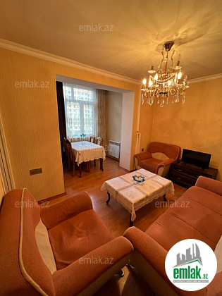 Satılır 2 otaqlı köhnə tikili 45 m² — Bakı 2 otaq 45.00 m²