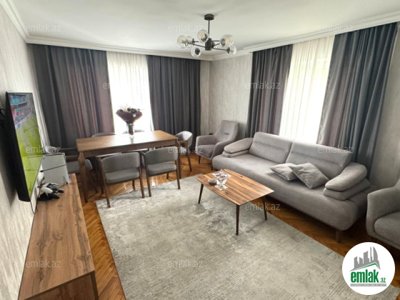 Satılır 2 otaqlı köhnə tikili 70 m² — Bakı 2 otaq 70.00 m²