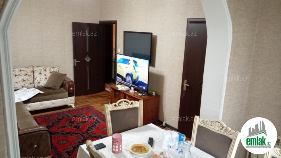 Satılır 2 otaqlı köhnə tikili 75 m² — Bakı 2 otaq 75.00 m²