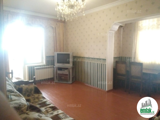 Satılır 2 otaqlı köhnə tikili 65 m² — Bakı 2 otaq 65.00 m²