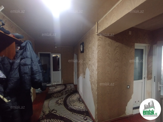 Satılır 5 otaqlı köhnə tikili 100 m² — Bakı 5 otaq 100.00 m²