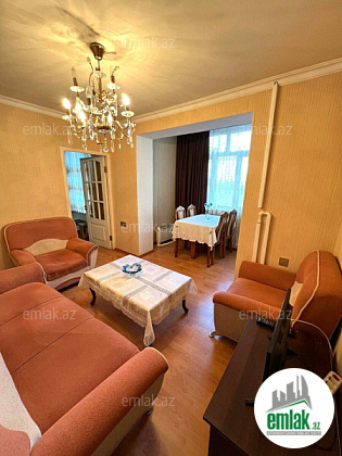 Satılır 2 otaqlı köhnə tikili 45 m² — Bakı 2 otaq 45.00 m²