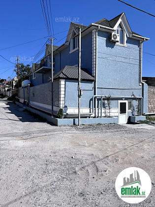 Satılır 4 otaqlı həyət evi 110 m² — Bakı 4 otaq 110.00 m²