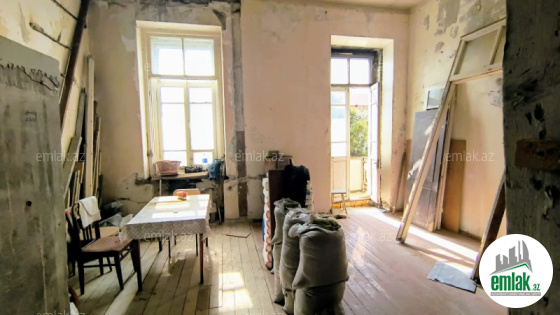 Satılır 1 otaqlı köhnə tikili 40 m² — Bakı 1 otaq 40.00 m²