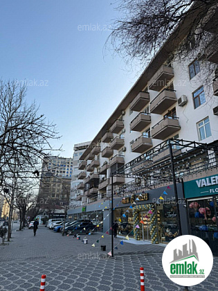Satılır 2 otaqlı köhnə tikili 45 m² — Bakı 2 otaq 45.00 m²