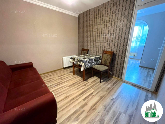 Satılır 2 otaqlı köhnə tikili 42 m² — Bakı 2 otaq 42.00 m²
