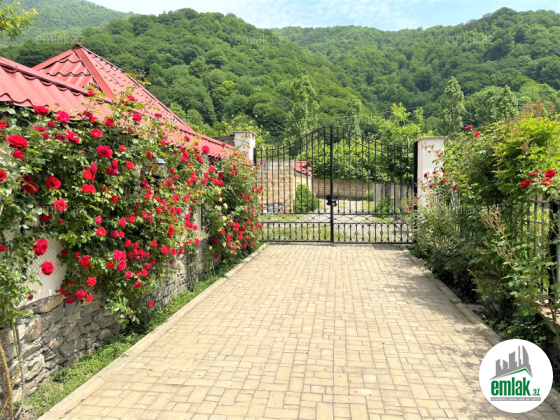 Satılır 6 otaqlı həyət evi 460 m² — Bakı 6 otaq 460.00 m²