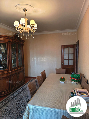 Satılır 4 otaqlı köhnə tikili 110 m² — Bakı 4 otaq 110.00 m²