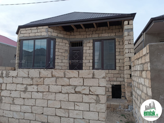 Satılır 2 otaqlı həyət evi 80 m² — Bakı 2 otaq 80.00 m²