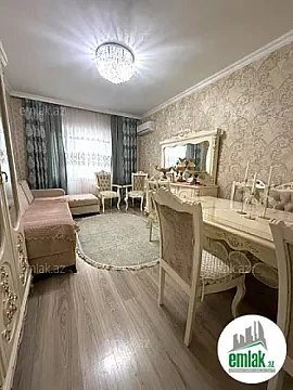 Satılır 2 otaqlı köhnə tikili 65 m² — Bakı 2 otaq 65.00 m²