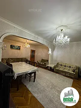 Satılır 5 otaqlı köhnə tikili 120 m² — Bakı 5 otaq 120.00 m²
