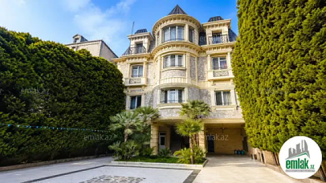 Satılır 11 otaqlı həyət evi 500 m² — Bakı 11 otaq 500.00 m²