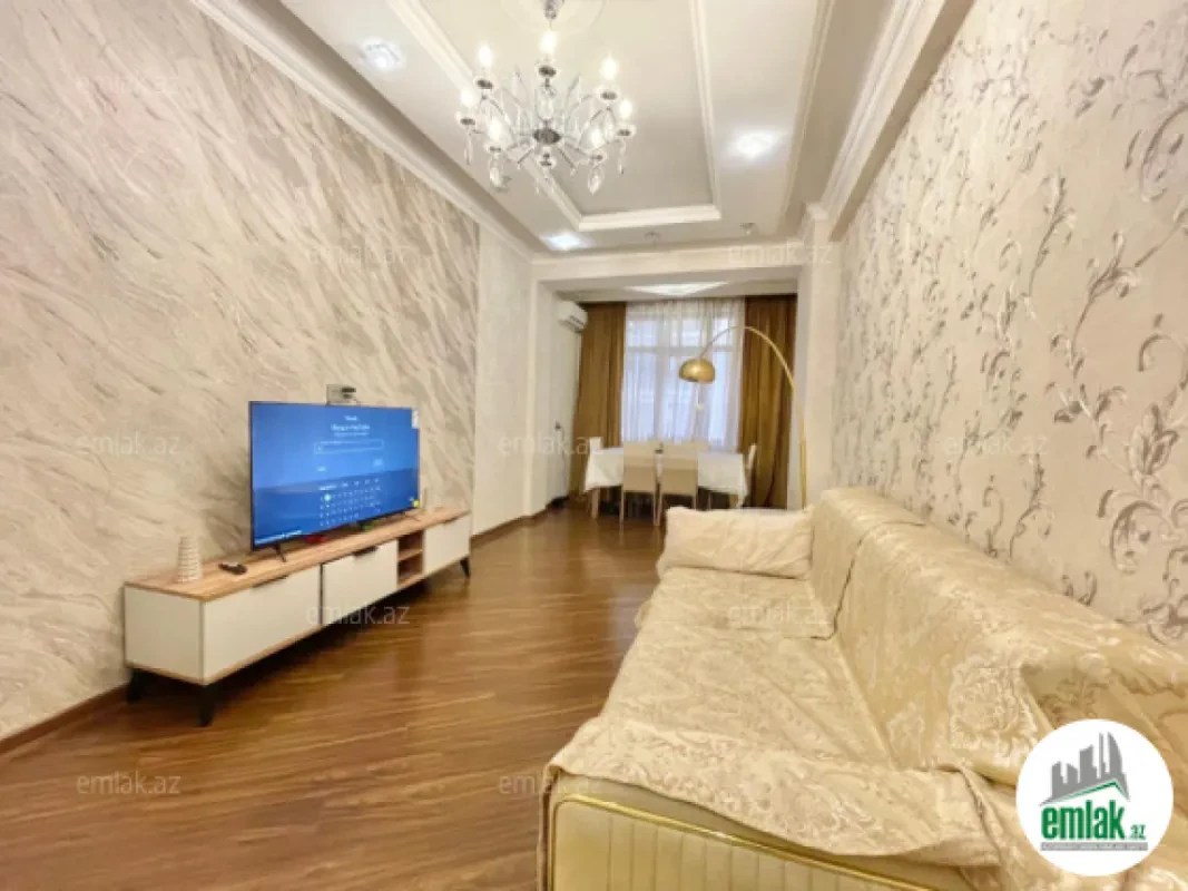 Satılır 3 otaqlı yeni tikili 115 m²