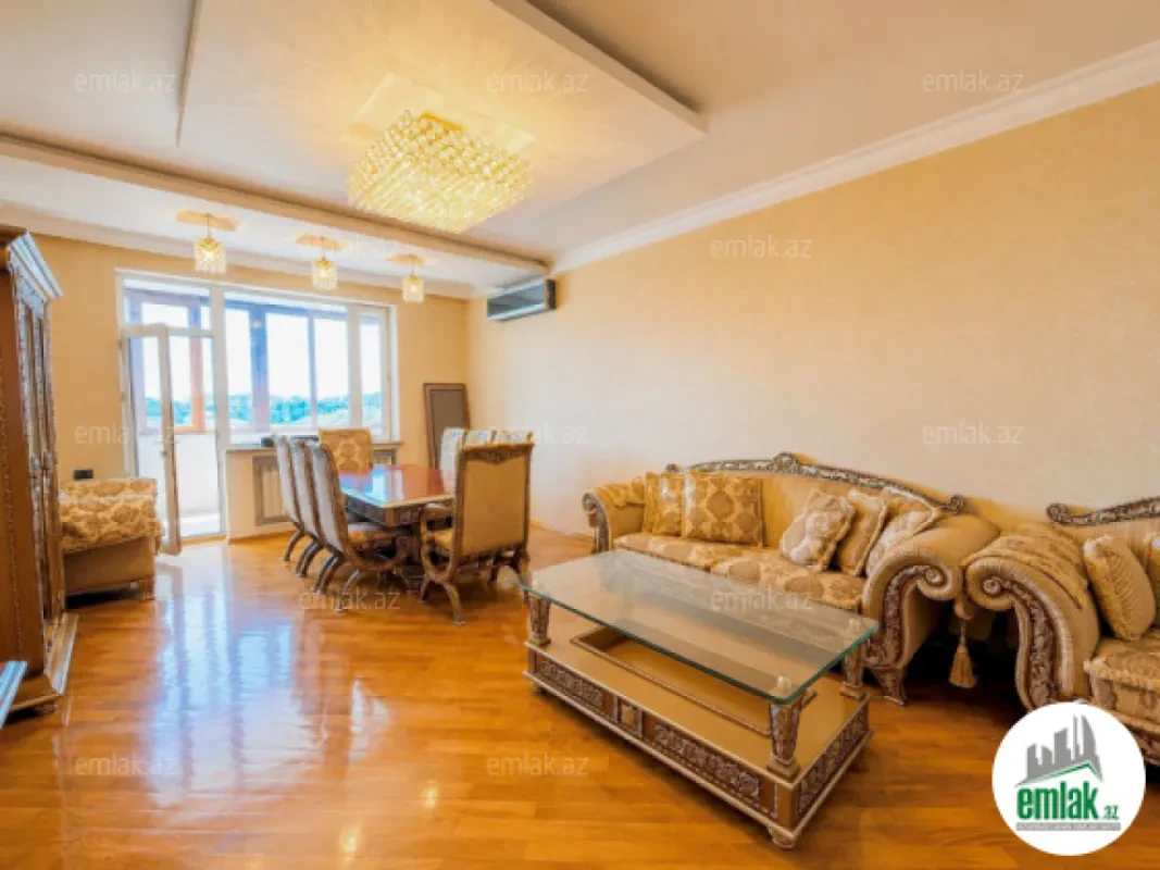 Satılır 3 otaqlı yeni tikili 145 m²
